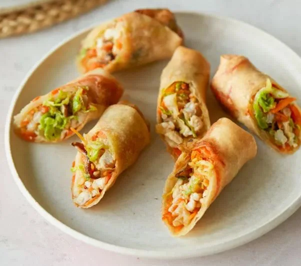 OEM Package 15g or 35g Chinese Frozen Pasta Frozen Fried Spring Rolls with Vegetables Stuffing